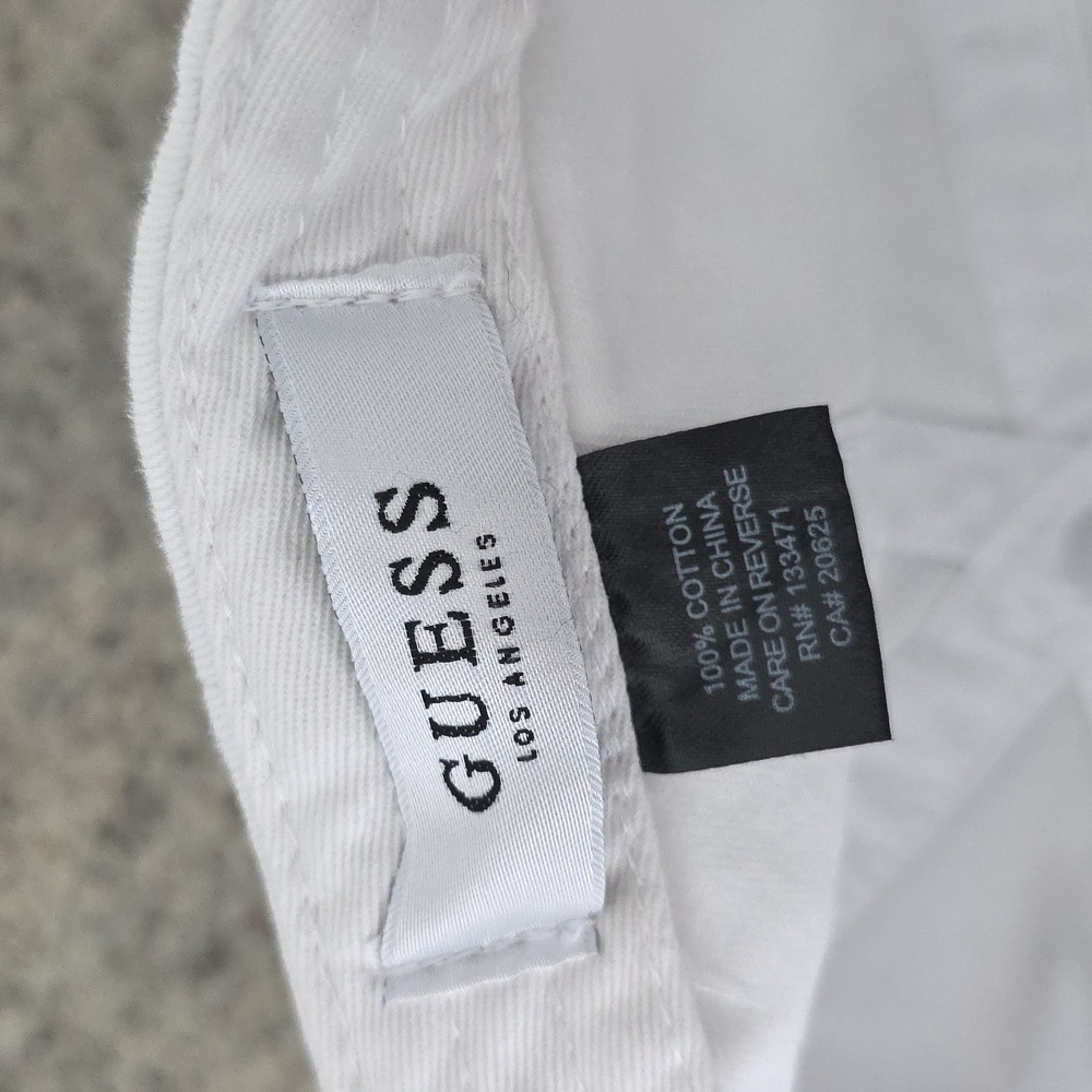Vintage Guess White Baseball Cap - Picture 3 of 4